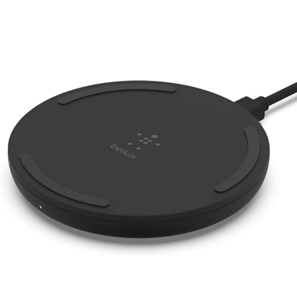 Belkin Wireless Phone Charger – Fast Charging Pad, Great Condition - Picture 1 of 5